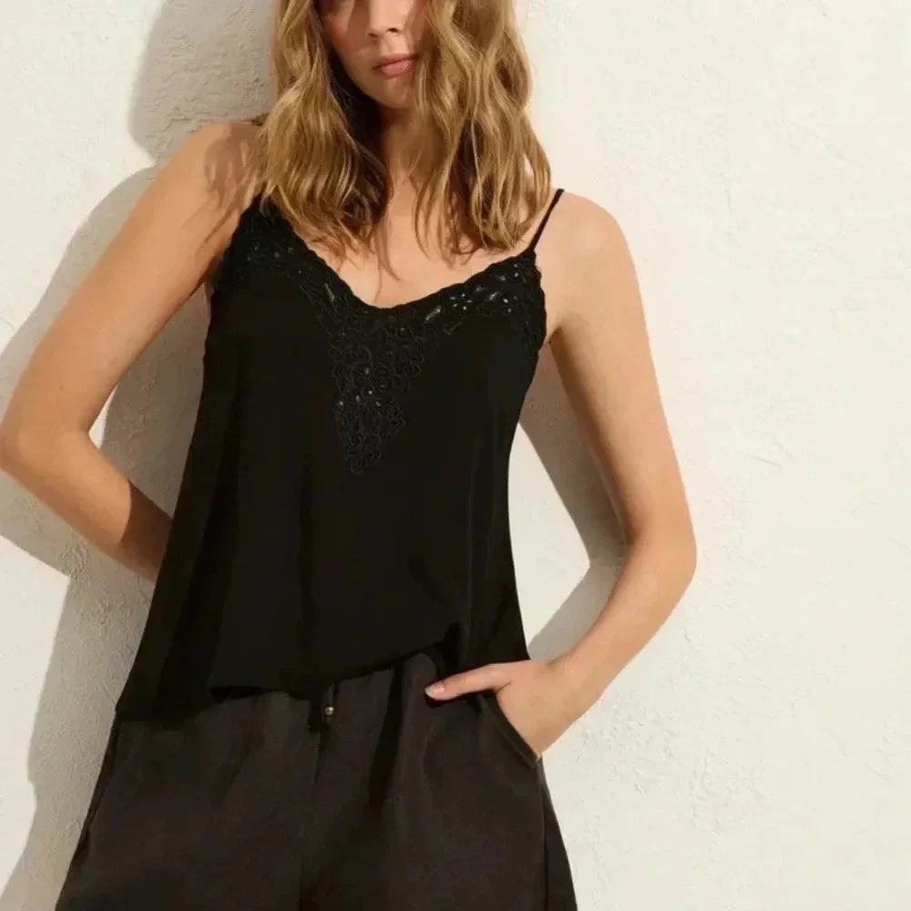 August the Label | Primrose Embroidered Cami | Black | size XL/US 10